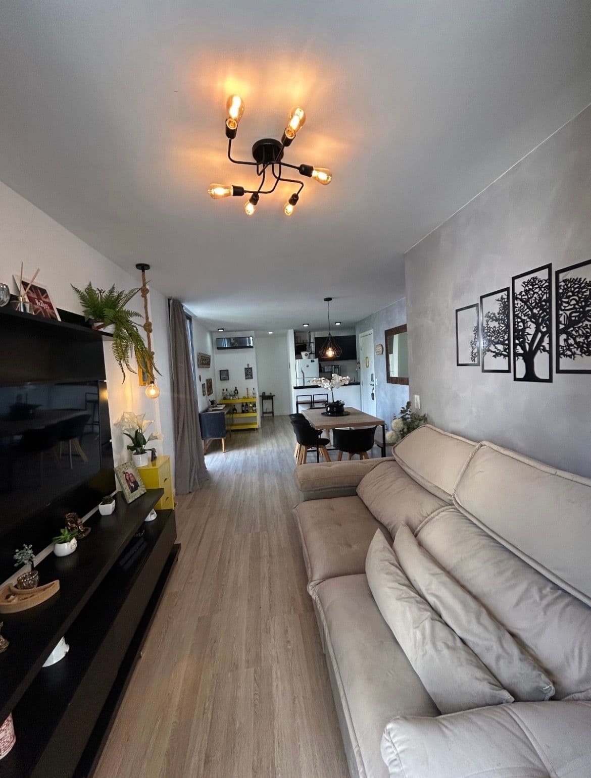 Apartamento com dois quartos no Prado, Corrêas