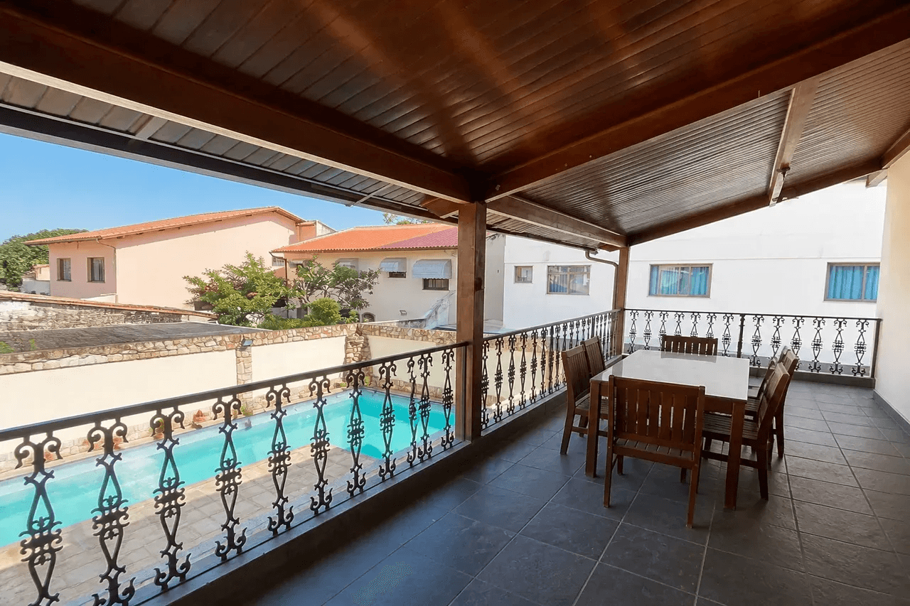Elegância e espaço para viver com distinção na Vila Valqueire