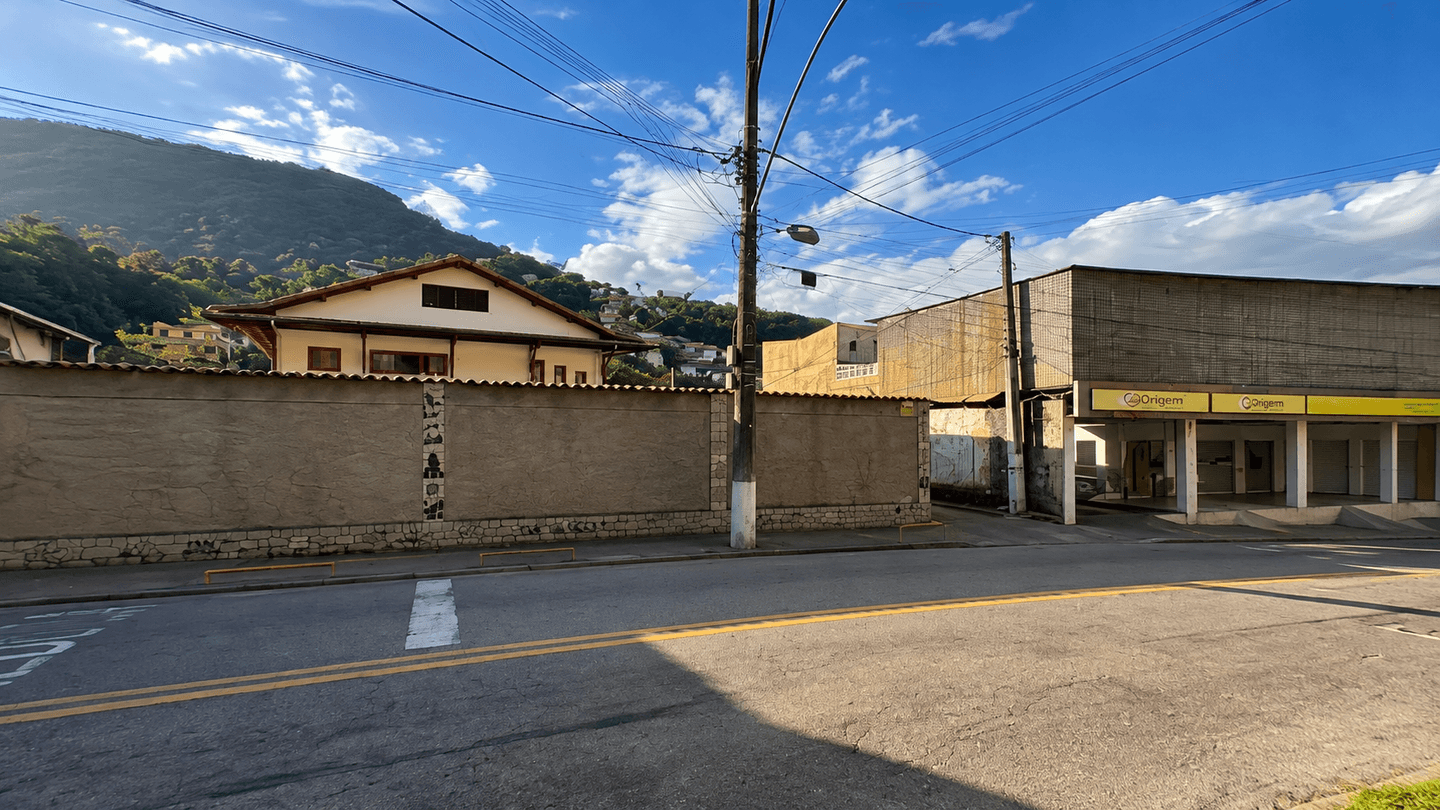 Casa no bairro Quissamã, Petrópolis-RJ